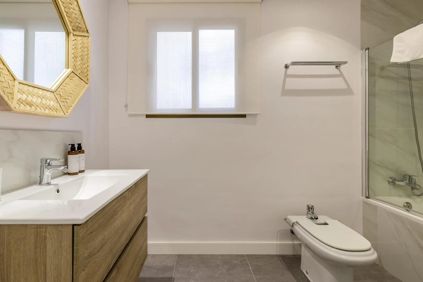 Apartment Beach Malagueta By Caleta Homes Malaga Spain