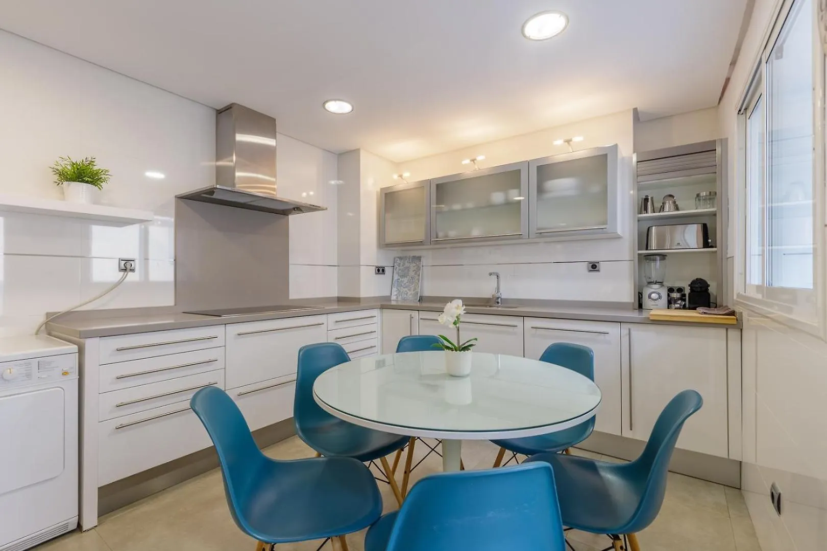 Beach Malagueta By Caleta Homes Malaga Apartment