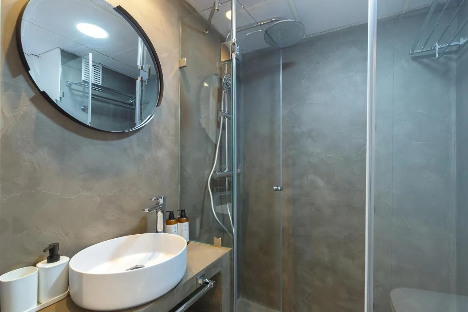Beach Malagueta By Caleta Homes Malaga