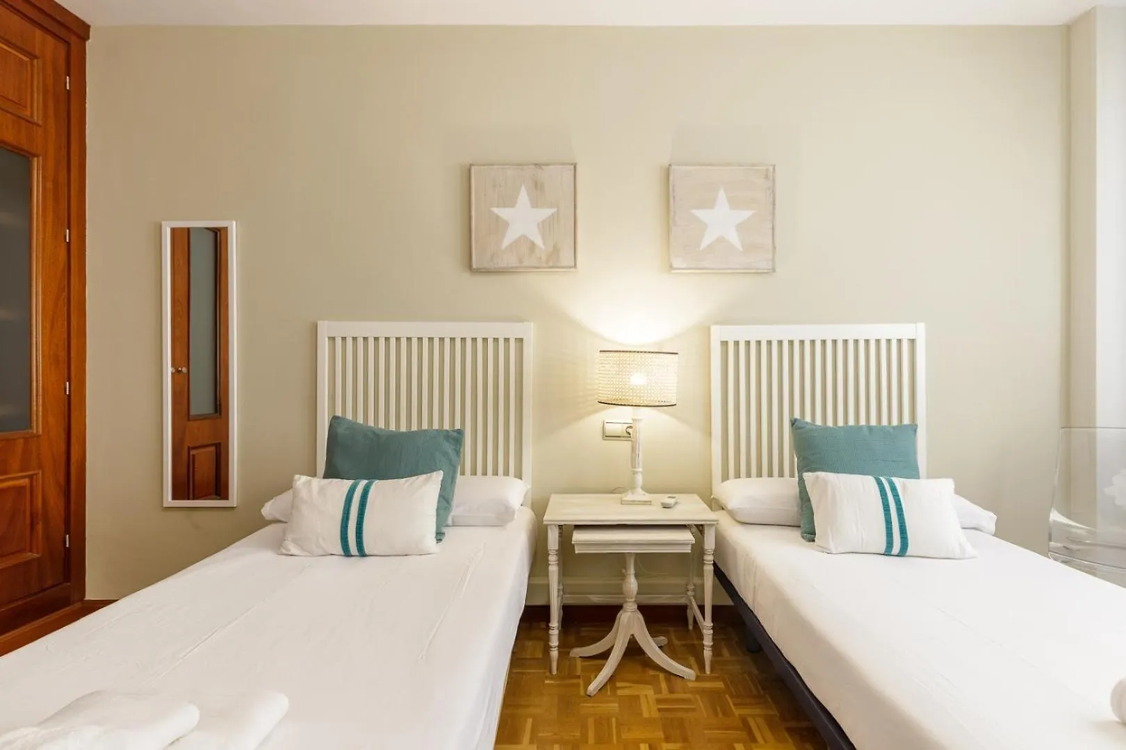 Apartment Beach Malagueta By Caleta Homes Malaga Spain
